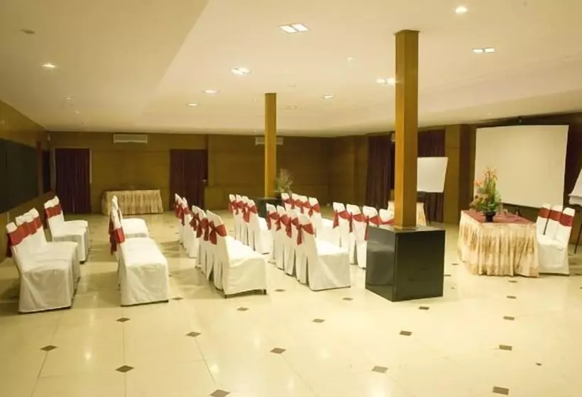 酒店 Ramanashree Brunton