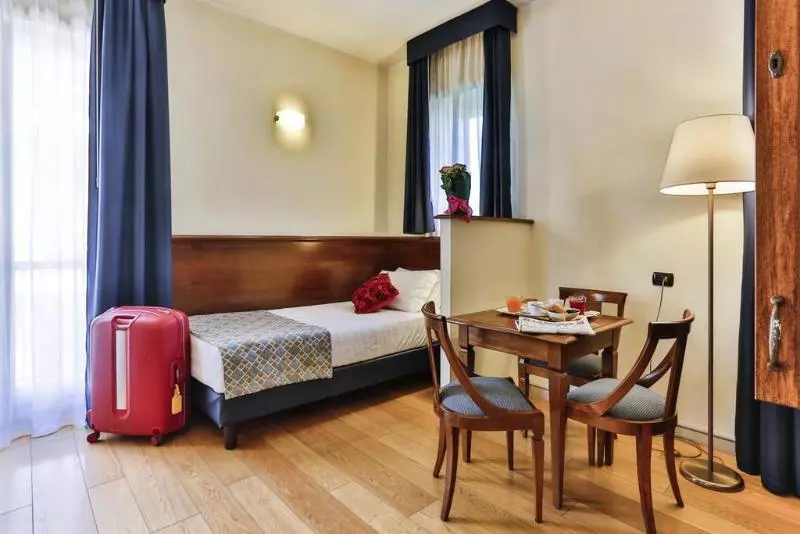 هتل & Residence Torino Centro   Stazione Porta Susa