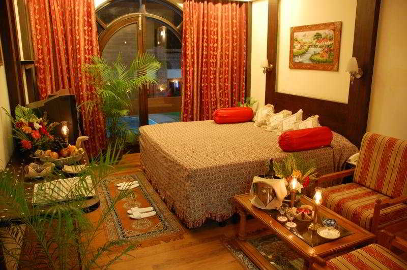 호텔 Shree Ram International