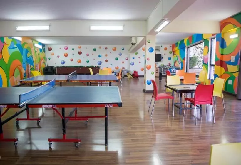 فندق The Corinthians Resort And Club