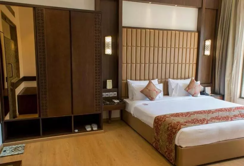 فندق The Corinthians Resort And Club