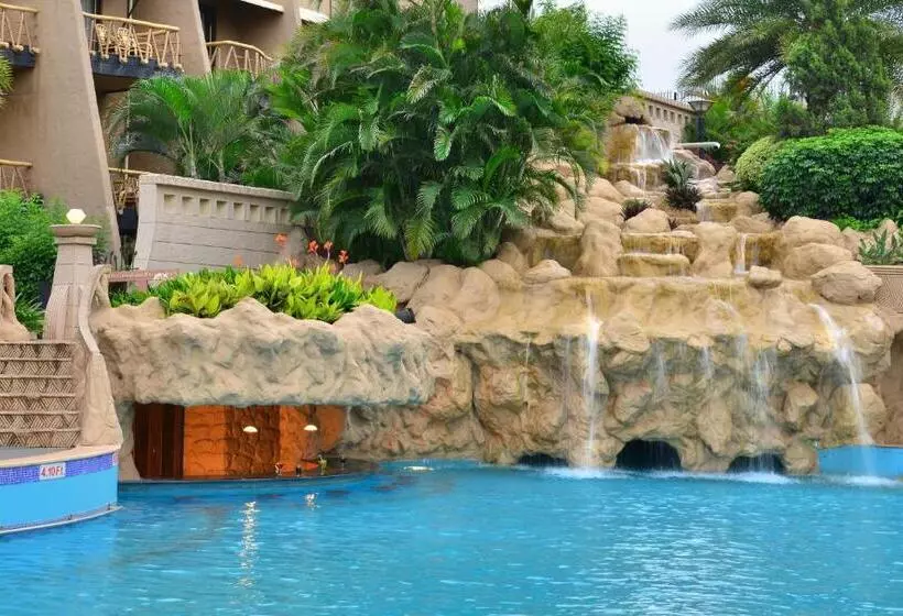 فندق The Corinthians Resort And Club