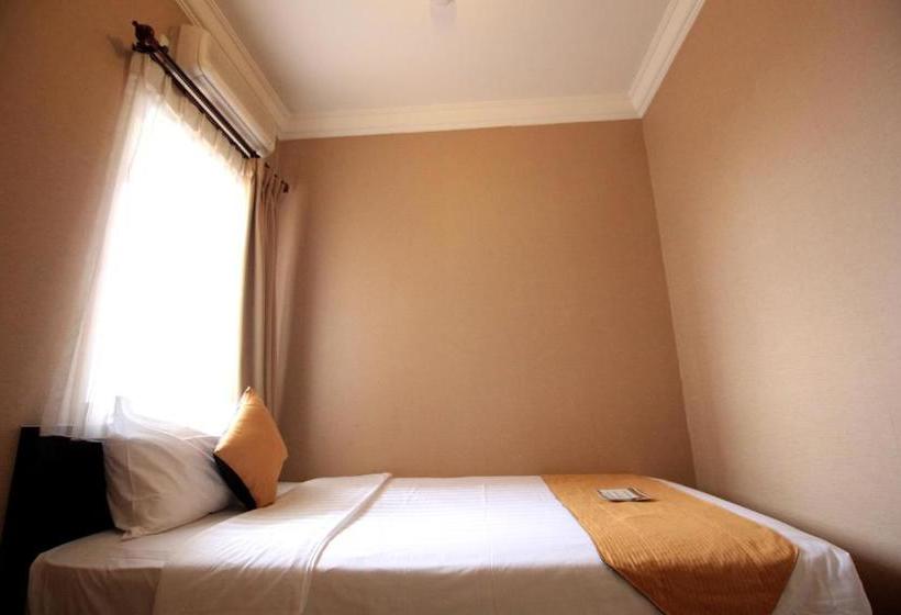 בית מלון כפרי The Majesty Business And Family