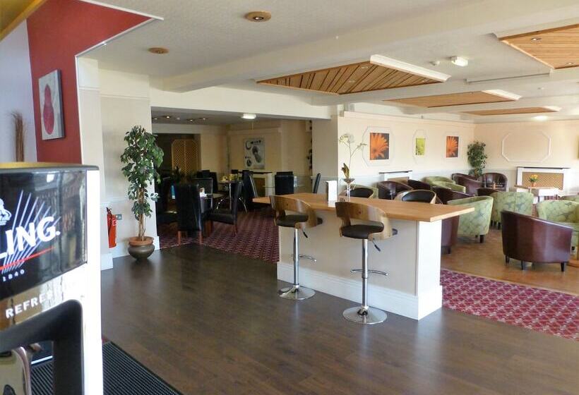 בית מלון כפרי The Norfolk Lodge