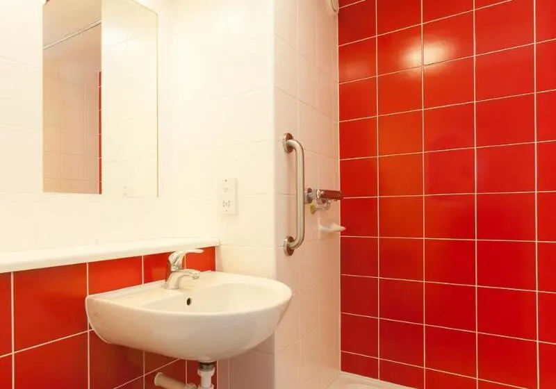 Hotelli Travelodge Edinburgh Cameron Toll