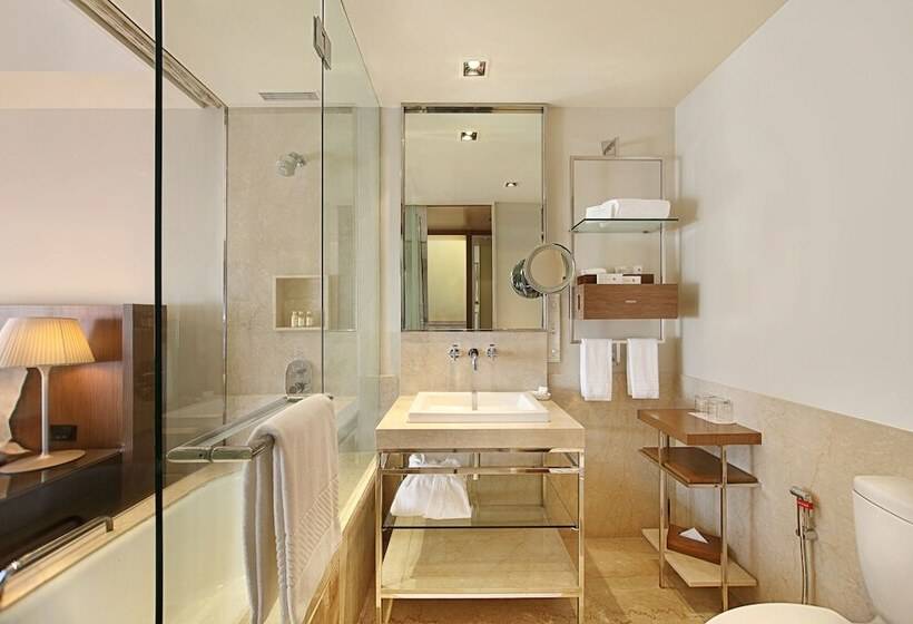 Hotel Trident Bandra Kurla