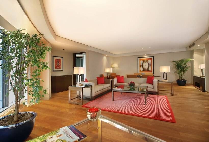 Hotel Trident Bandra Kurla