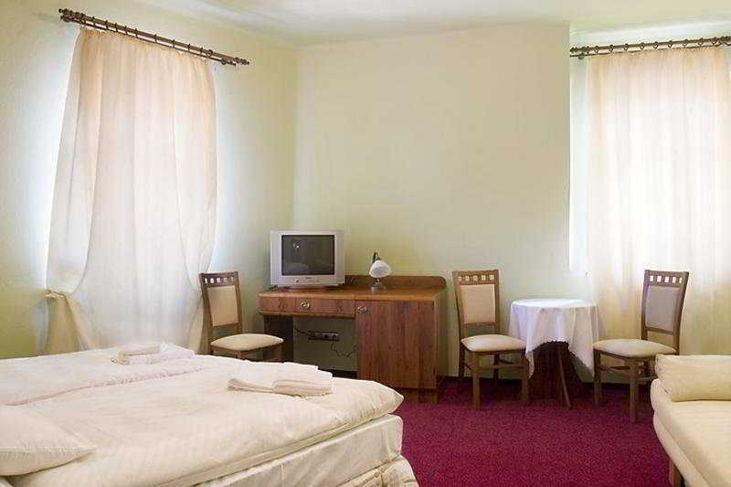 Отель Villa Royal