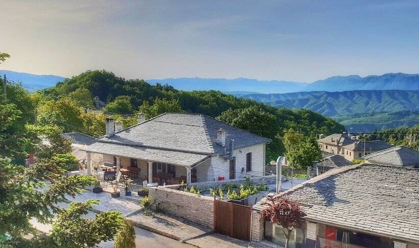 Hotell Zarkada Archontiko