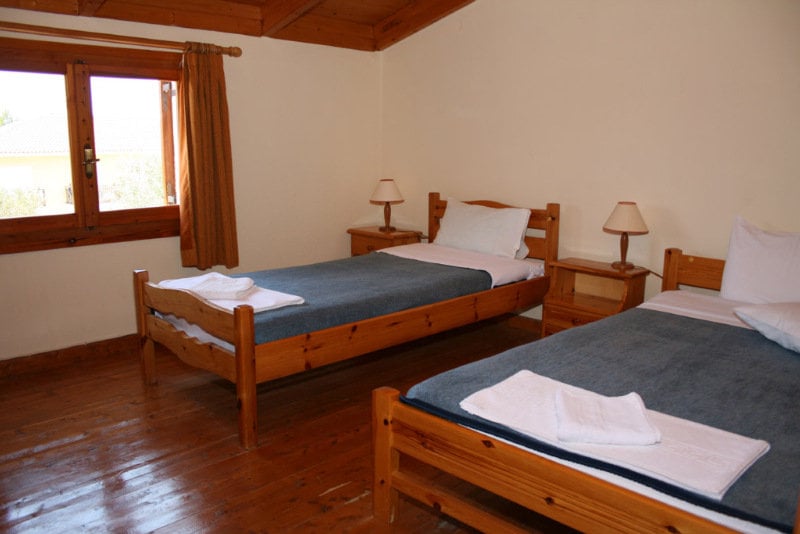 Pythos Studios & Apartments