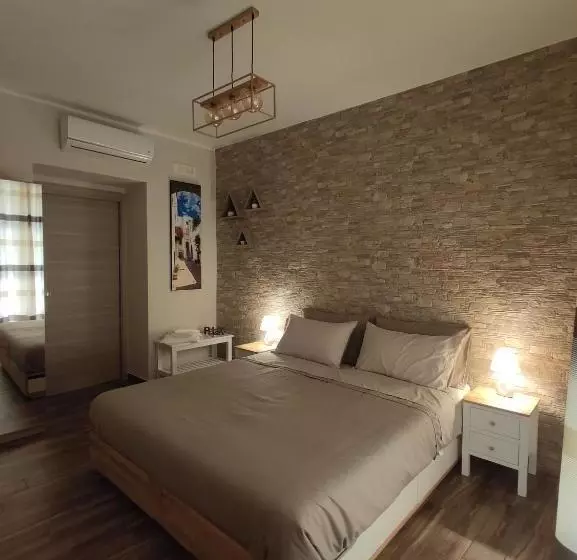 تختخواب و صبحانه Tizzy Apartment & Rooms