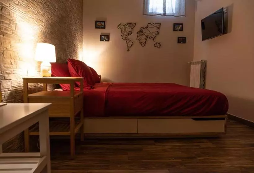 تختخواب و صبحانه Tizzy Apartment & Rooms