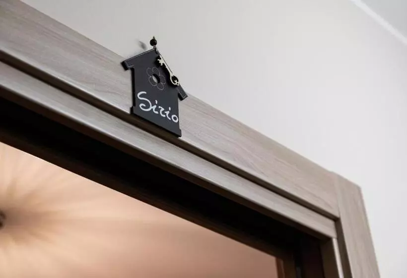 تختخواب و صبحانه Tizzy Apartment & Rooms