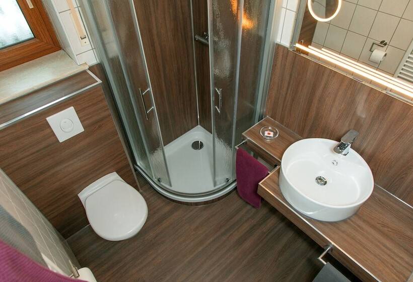 Hotel Apartamento En Un Ambiente Familiar Con Parque Infantil