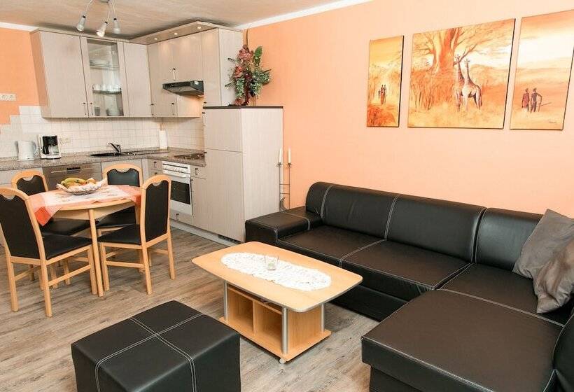 Hotel Apartamento En Un Ambiente Familiar Con Parque Infantil