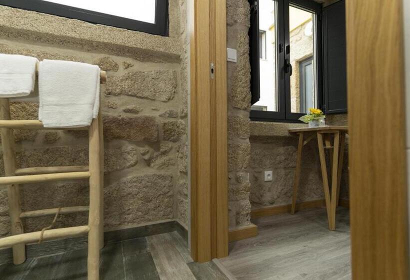 بنسيون Alojamento Girassol   Guest House   Quarto Com Casa De Banho Privativa