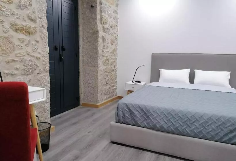 پانسیون Alojamento Girassol   Guest House   Quarto Com Casa De Banho Privativa