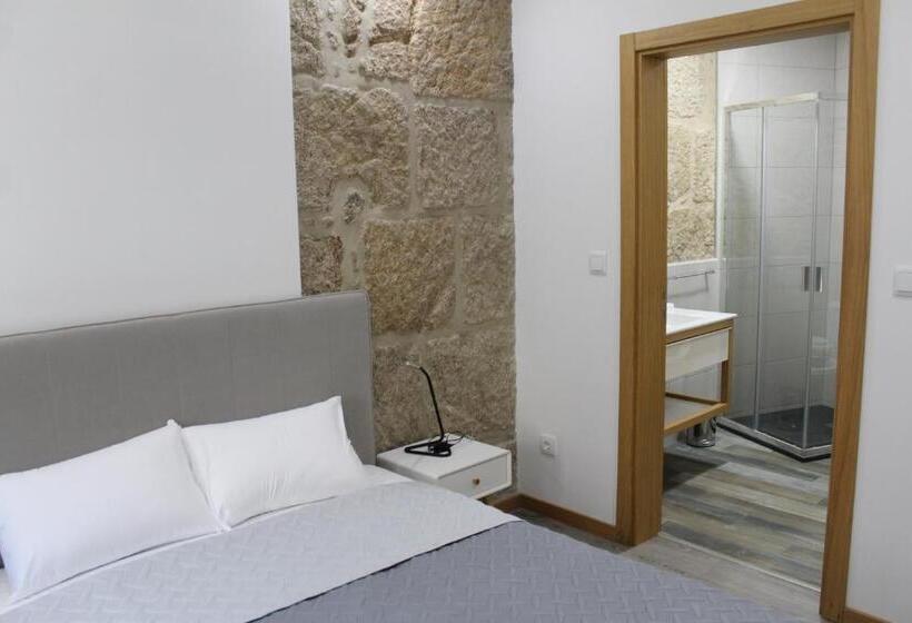 بنسيون Alojamento Girassol   Guest House   Quarto Com Casa De Banho Privativa