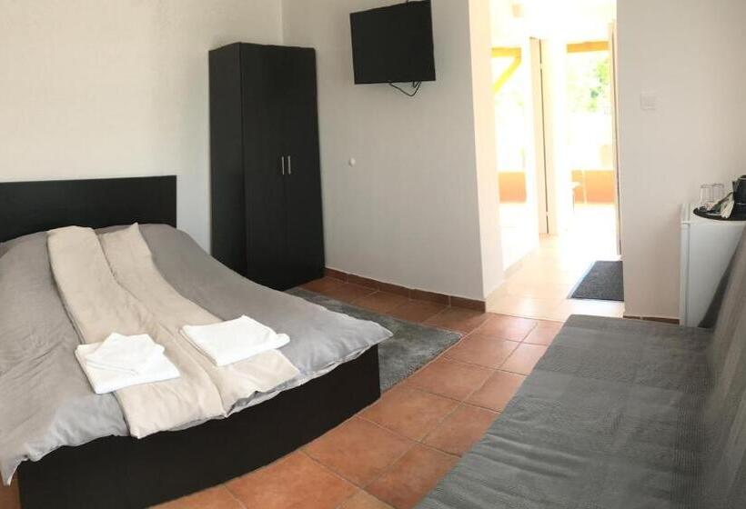 Pensjonat Bor Vendégház