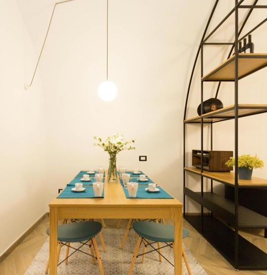 تختخواب و صبحانه A' Marunnella