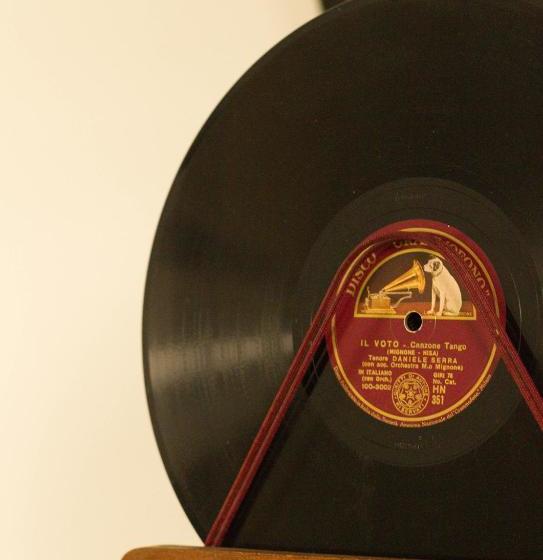 تختخواب و صبحانه A' Marunnella