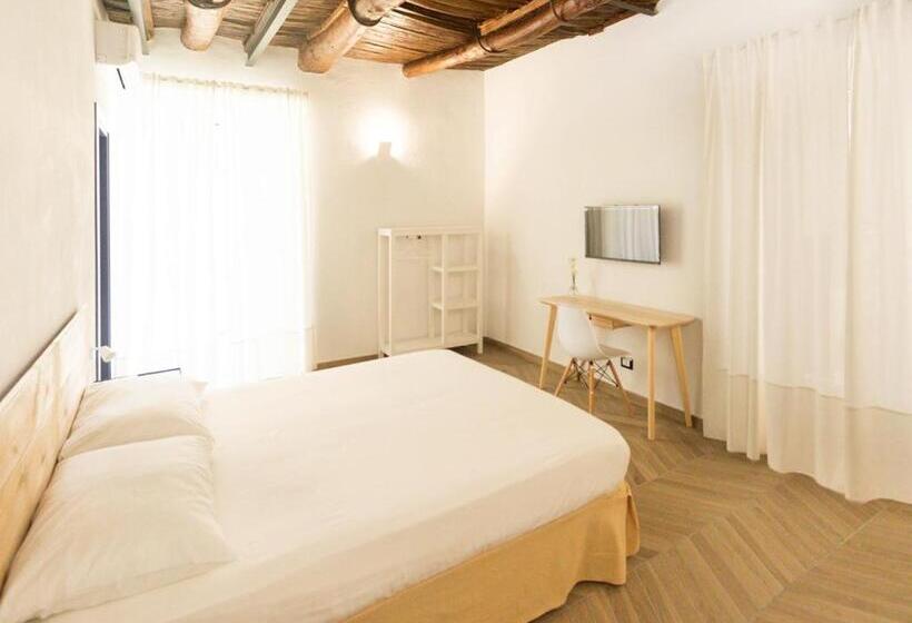 تختخواب و صبحانه A' Marunnella