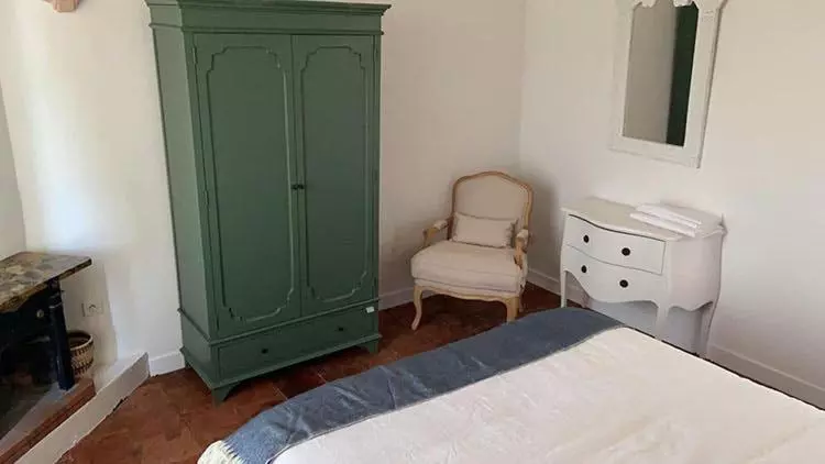 تختخواب و صبحانه La Maison Du Trapel