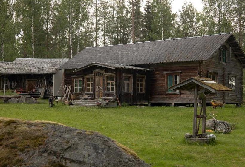 تختخواب و صبحانه Tarina Aho