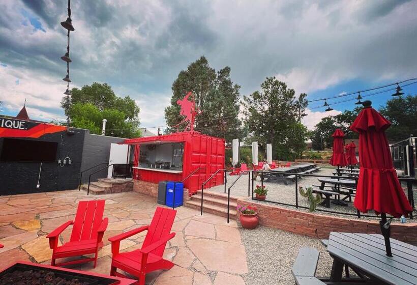 فندق A Lodge Lyons