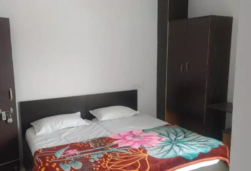 Hotel Durga Pride