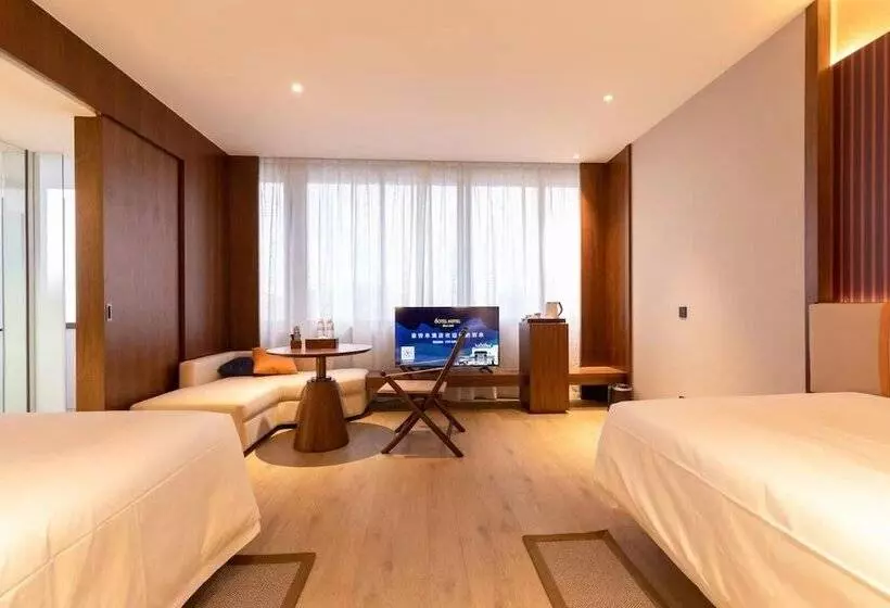 هتل Foshan Xinxuangong