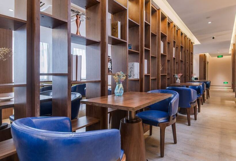 酒店 Foshan Xinxuangong