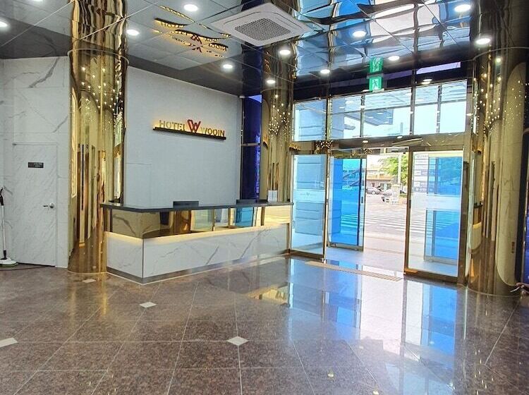 Hotel Wooin