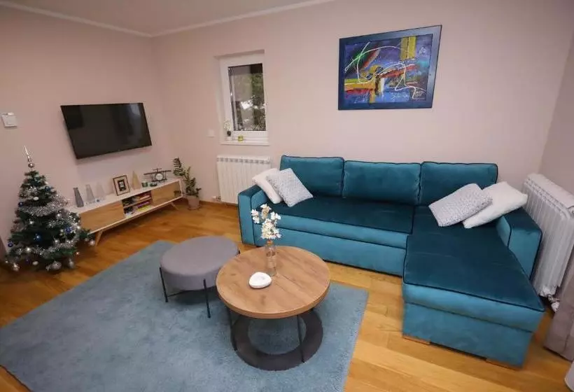 Mipet Apartmani