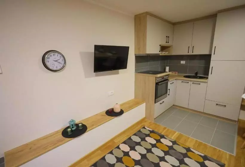Mipet Apartmani