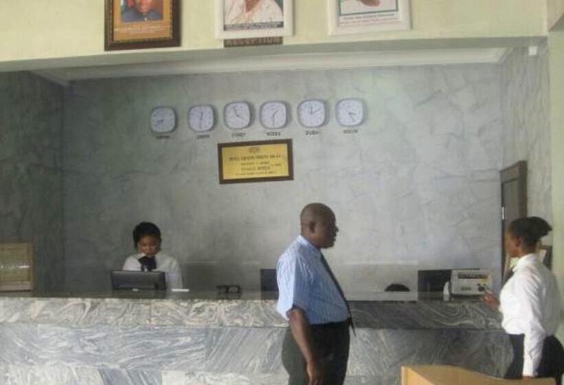 پانسیون Room In Apartment   Ayalla Hotels Suites Abuja Royal Suite