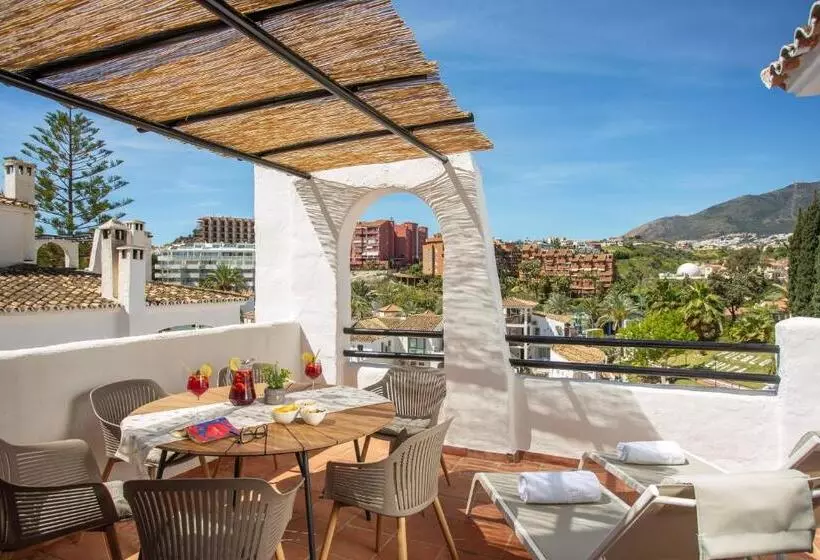 Pueblo Evita Premium Suites