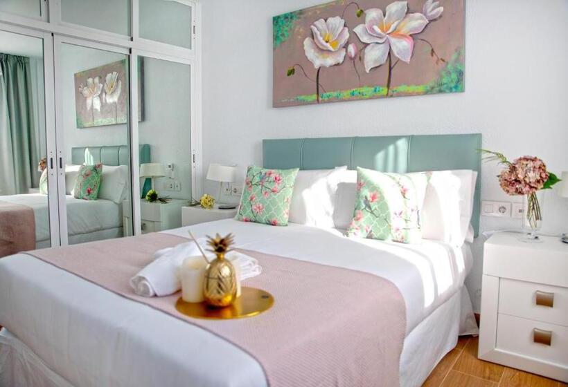 Pueblo Evita Premium Suites