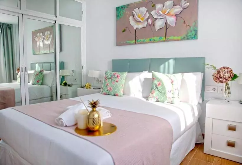 Pueblo Evita Premium Suites