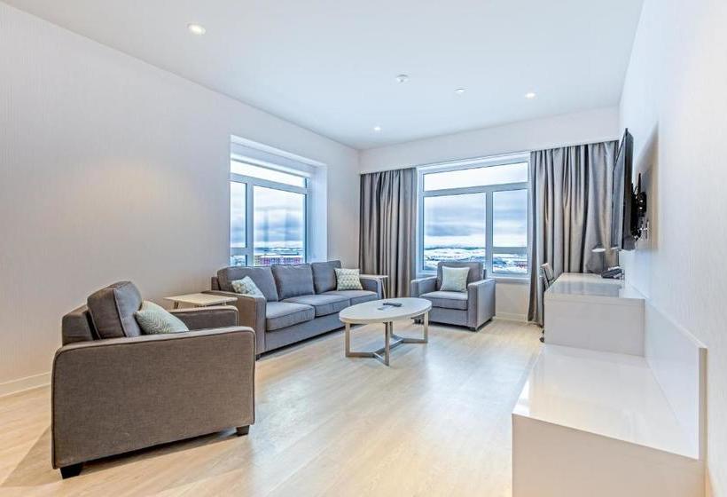 Aqsarniit Hotel And Conference Centre