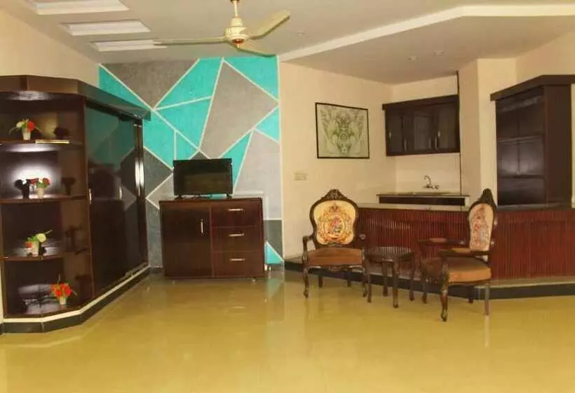 هتل Ittehad Regency