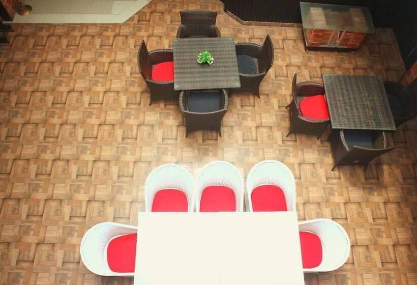 هتل Ittehad Regency