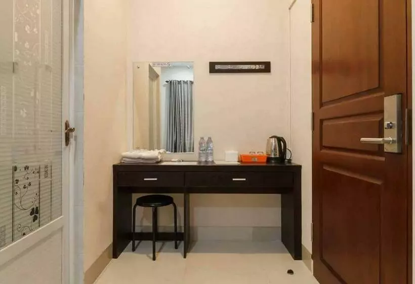 Seindo Hotel Mitra Reddoorz