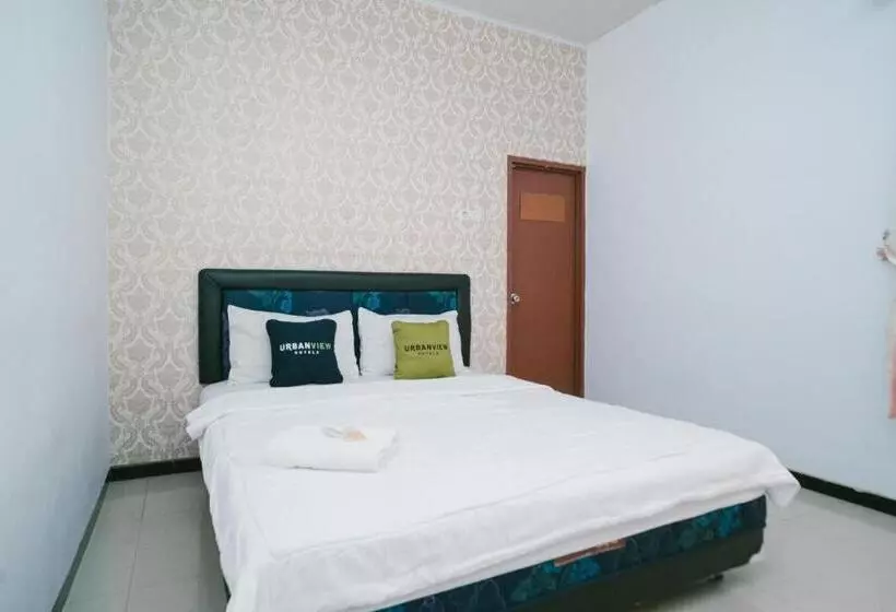 Majatalo Urbanview Hotel Griya Surya Malang By Reddoorz