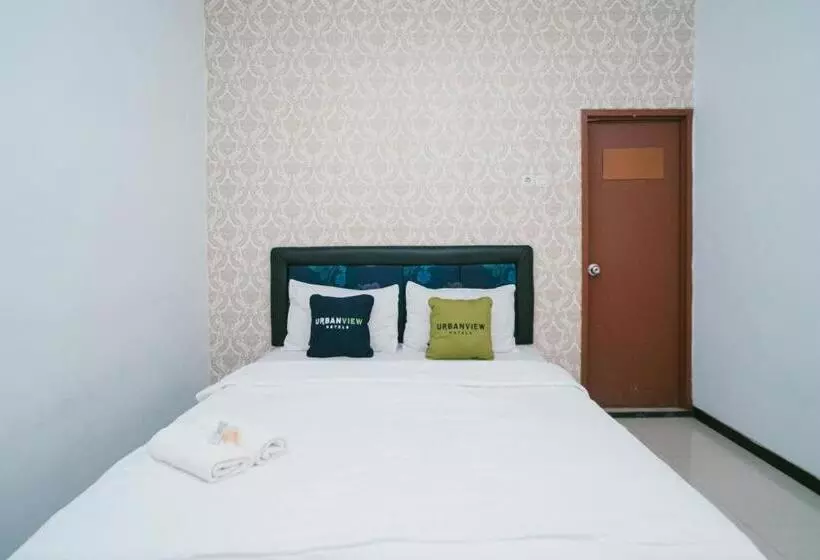 Majatalo Urbanview Hotel Griya Surya Malang By Reddoorz