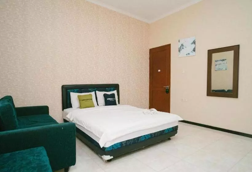 Majatalo Urbanview Hotel Griya Surya Malang By Reddoorz