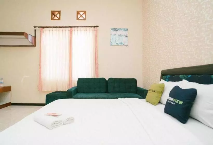 Majatalo Urbanview Hotel Griya Surya Malang By Reddoorz