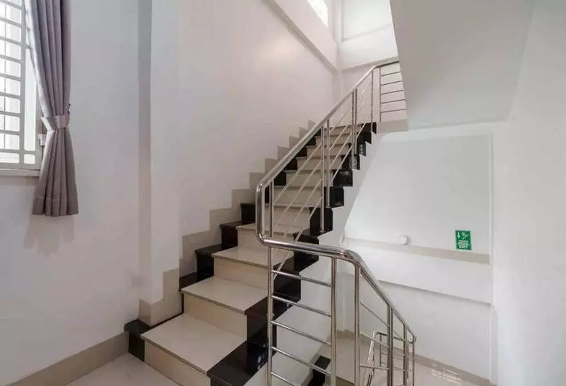 Seindo Hotel Mitra Reddoorz