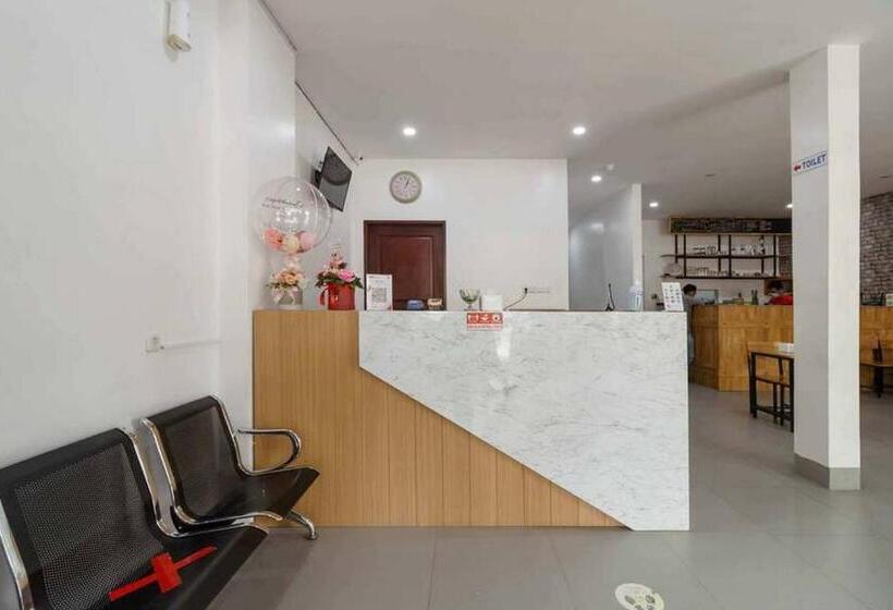 Seindo Hotel Mitra Reddoorz