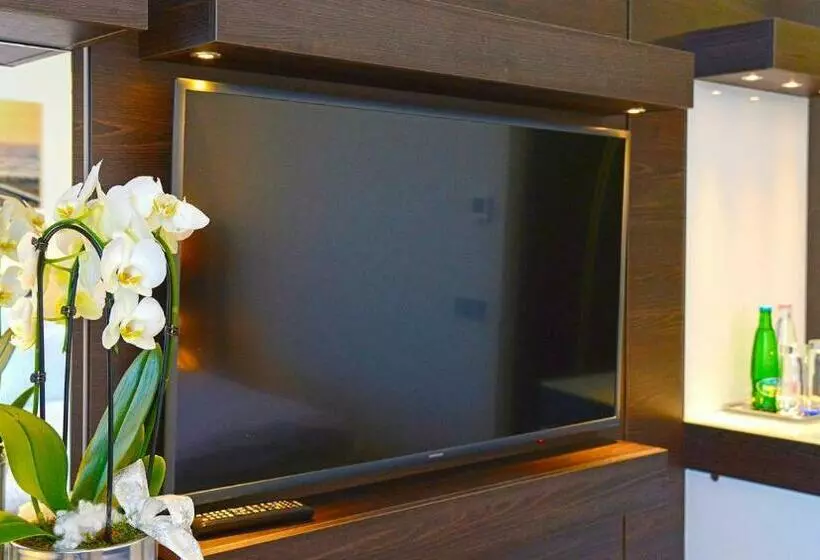 ホテル Czinege & étterem